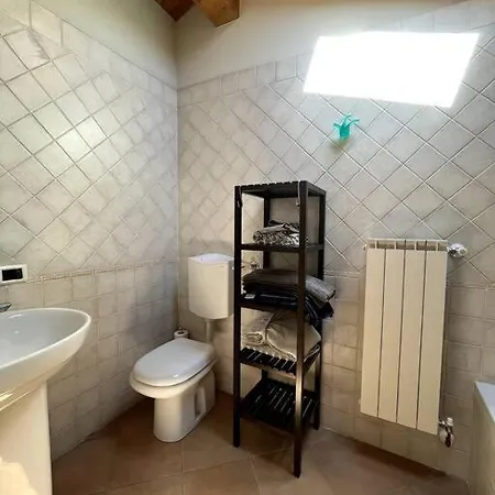 Sem Chi, The Oasis On The Apartman