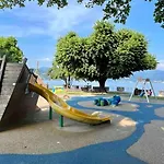 Sem Chi, The Oasis On The Lägenhet